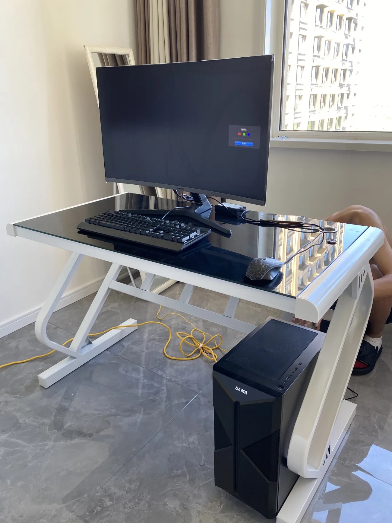 Computer Desk Home Live Gaming - огляд і ціна Esports Gaming School