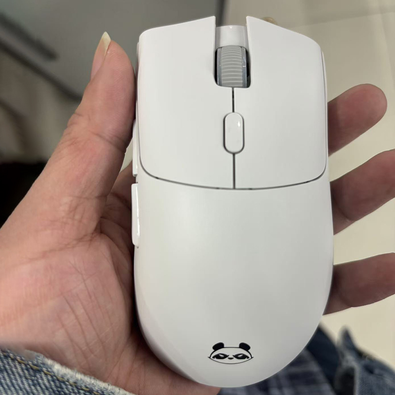 Metaphyuni panda P1 Wireless M - огляд і ціна Esports Gaming Pc